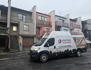 Zateplení stropu řadového domu pomocí foukané izolace